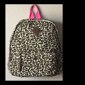 9️⃣ Madden girl  Backpack